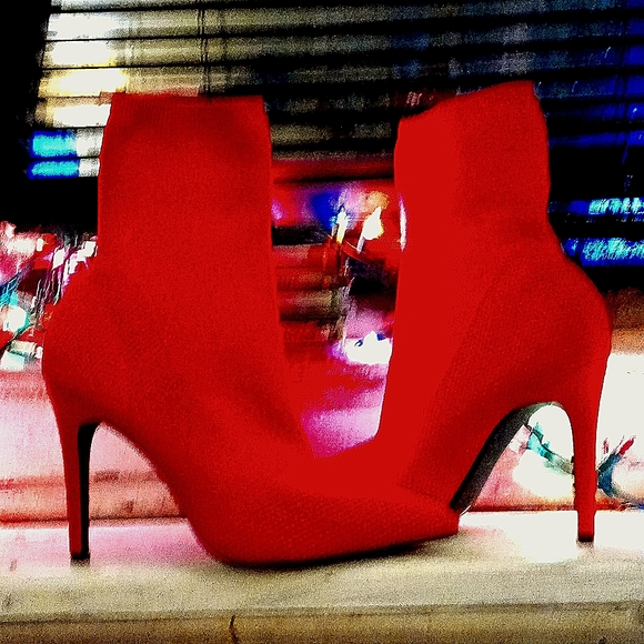 Womans Slip On Ankle Booties with 4.5inch 👠 👠's - Picture 3 of 8